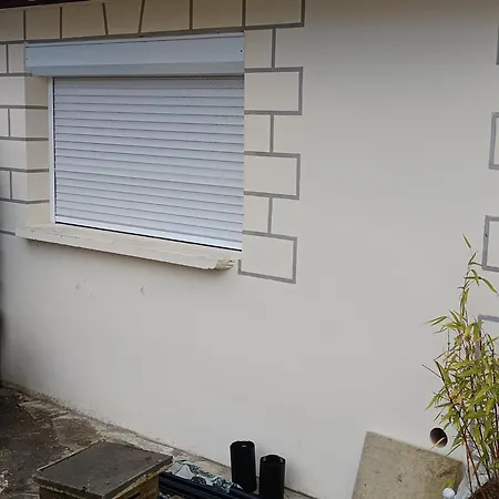 Studio Neuf Des Amandines Pont-Sainte-Maxence Exterior foto